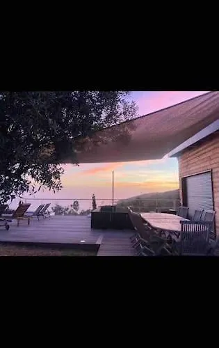 Casa Turrigiani Vila *