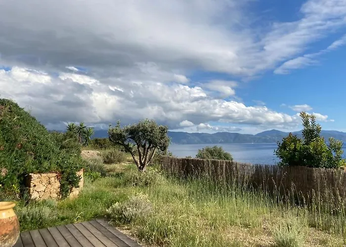 Casa Turrigiani Vila Sagone (Corsica)
